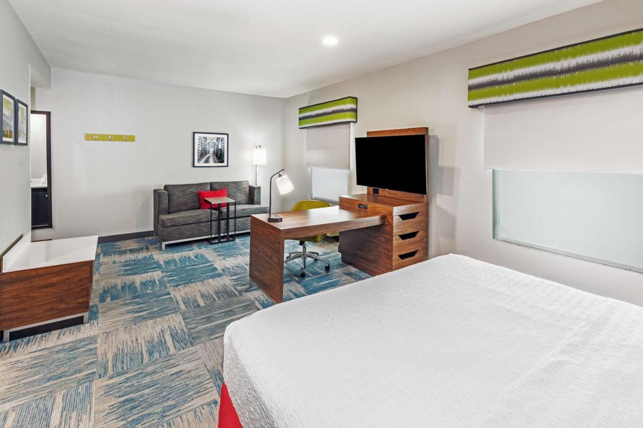 Hotel Hampton And Heights I-10
