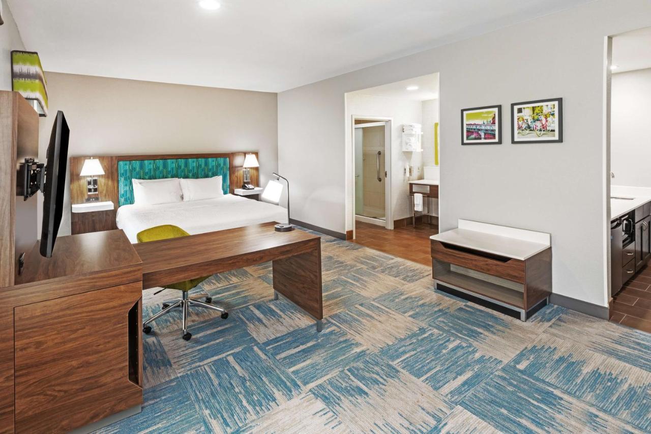 Hotel Hampton And Heights I-10 3*