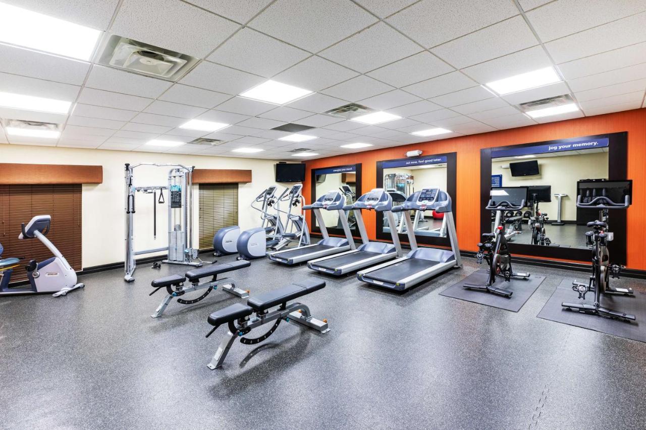 Hampton And Heights I-10 Hotel 3*
