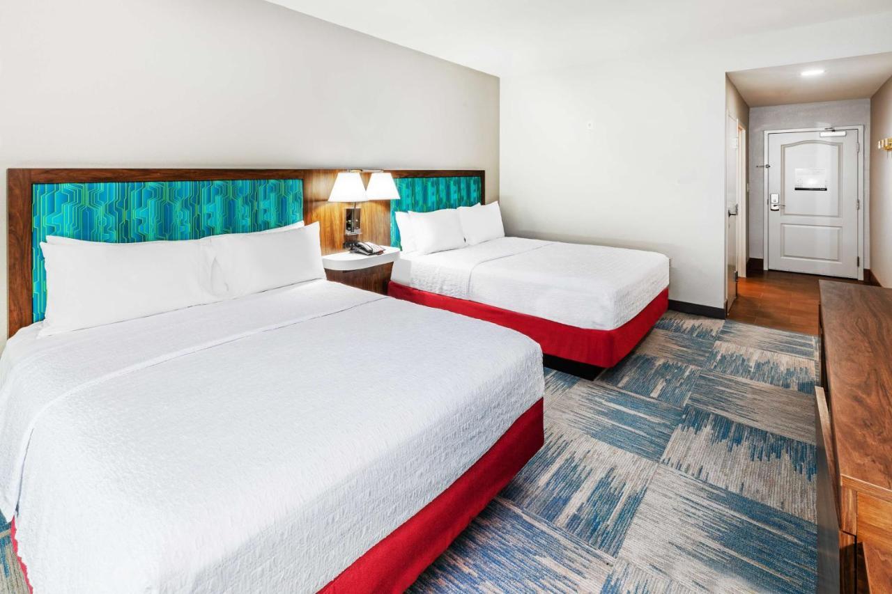Hotel Hampton And Heights I-10