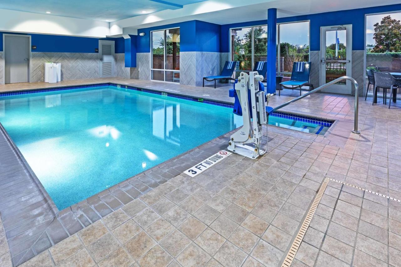 Hotel Hampton And Heights I-10 3*